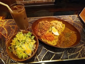 新橋 BAR 結び MUSUBI むすび ランチカレー 新橋ランチ