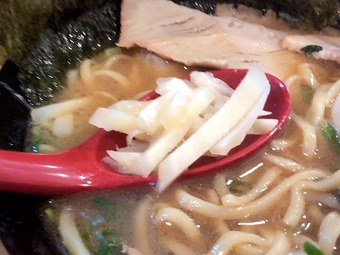 卓上ニンニク 生姜 渋谷 横濱家系ラーメン 川島家 かわしまや