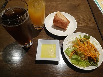 ���� �ꥶ��� LIZARRAN ���� �������� �Х�����