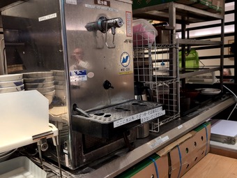 店内 西武池袋駅改札内 構内 凜や りんや 立ち食いそば 駅そば