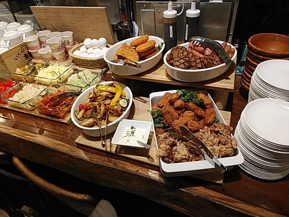 新橋ランチバイキングcp最強レベル Moku モク ランチビュッフェ999円 1円でカットステーキも付く カレーが美味い 汐留 新橋 銀座 B級 ランチ グルメ 新橋ランチバイキングcp最強レベル Moku モク ランチビュッフェ999円 1円でカットステーキも付く カレーが美味い 汐留 新橋 銀座 B級 ランチ グルメ