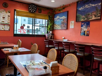 店頭席 ネパール居酒屋シティマート 東京・西大島店