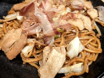 豚焼きそば ニュー新橋ビル 大阪焼きそば専門店 頂上 てっぺんTEPPEN