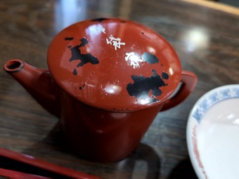 ������ ���޲� �ۤƤ��� �������� �������� Į������