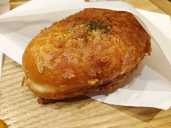 半熟卵ビーフシチュー 新橋駅構内 改札内 コッペ田島新橋 コッペパン