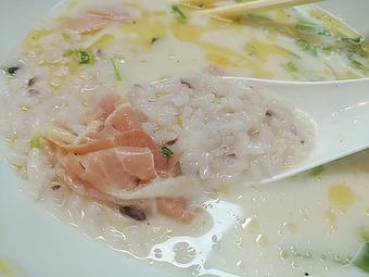 新橋ランチ 新橋ラーメン ドゥエイタリアン 玄米ご飯 リゾット