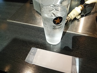 新橋ランチ 秀苑天 しゅうえんてん ランチ 新橋焼肉 水 おしぼり