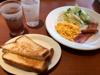 �ǥˡ��� ���쥯�ȥ⡼�˥� ���������֥륨�å� �ɥ�󥯥ե꡼