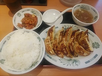 新橋 日高屋 餃子リニューアル W餃子定食