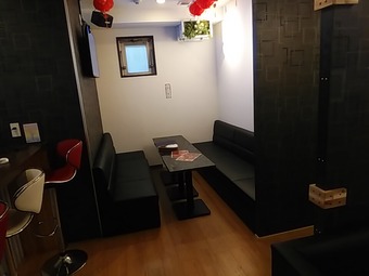新橋ランチ 天府酒場 てんふさかば 店内 夜メニュー