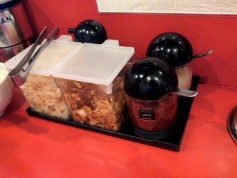 卓上ニンニク 生姜 渋谷 横濱家系ラーメン 川島家 かわしまや