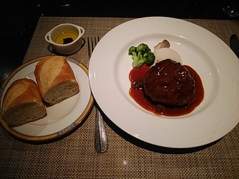 銀座ランチ コックアジル 特製ハンバーグ シャッスールソース