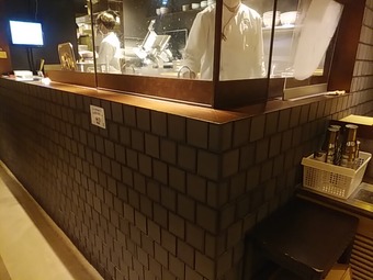 厨房 東京駅改札内 ラーメン 凛 りん グランスタ東京