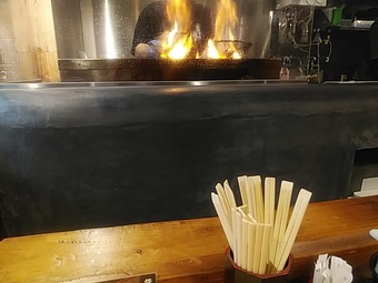 炭焼きファイヤー 鶏そば 炭や 新橋店 ニュー新橋ビル 新橋ランチ