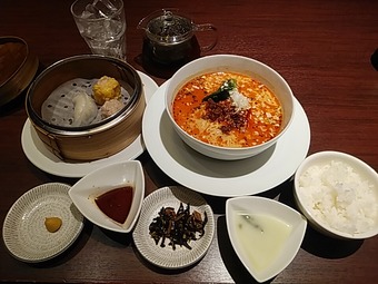 銀座天空飲茶酒家 ランチ 麺・点心セット 担々麺