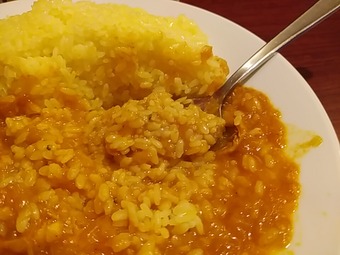 新橋ランチ 新橋カレー サモサ 新橋ワンコイン 日替わりカレー