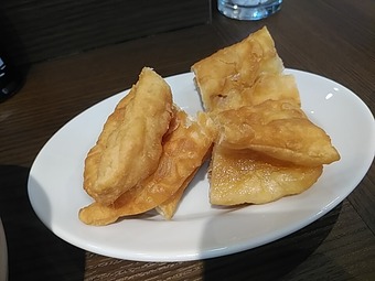 油条 揚げパン 貝出汁お粥 新橋駅前ビル 新橋ランチ 鬼貝 おうがい