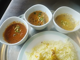 銀座カーンケバブビリヤニ 三種類のカレーランチ