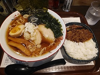 �������� ���������ӥ� ���� ����  ����顼��� �ػҥ��졼