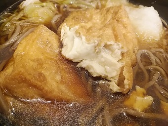 よもだそば 立ち食いそば 立ち食い蕎麦 銀座 日本橋 厚揚げそば