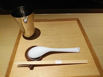 東京駅改札内 ラーメン 凛 りん グランスタ東京 わんたん醤油らぁ麺