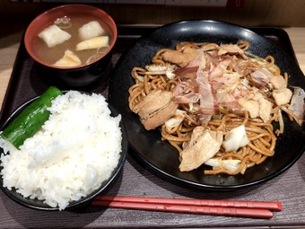 豚焼きそば ニュー新橋ビル 大阪焼きそば専門店 頂上 てっぺんTEPPEN