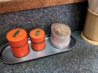 店内 七味 一味 浅草橋ひさご 立ち食いそば 自家製麺