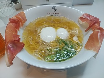 新橋ランチ 新橋ラーメン ドゥエイタリアン 生ハムフロマージュ
