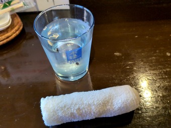 おしぼり 新橋 虎徹 こてつ ランチ しらす丼 焼き魚丼