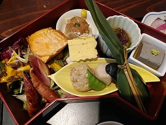越州 えっしゅう 新橋店 ランチ 彩り御膳