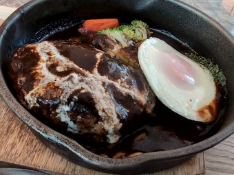 ��¥����� ���� ������ϥ�С������� ��¥���