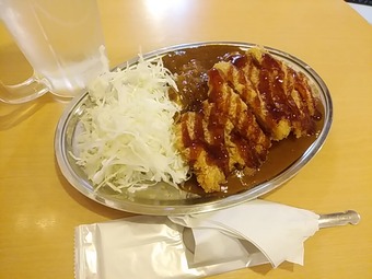 新橋ランチ 新橋へそ烏森口店 ワンコイン へそカツカレー 500円