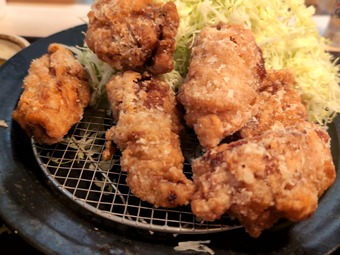 鶏の唐揚げ定食 新橋汐留 とんかつ かつ花ランチ かつはな