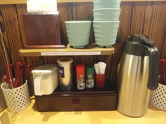 新橋ランチ 最上川 山形そば 卓上セット 揚げ玉