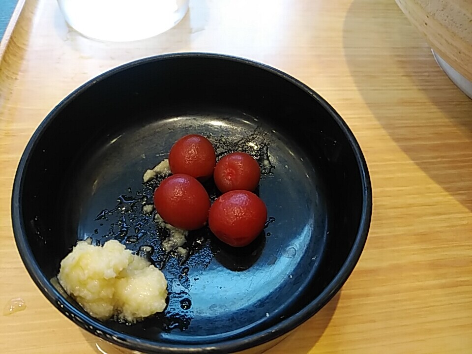 小諸そばの 冷したぬき は美味い 二枚盛り 60円良心的 410円 新橋店改装でキャパ大になっている 汐留 新橋 銀座 B級 ランチ グルメ 小諸そばの 冷したぬき は美味い 二枚盛り 60円良心的 410円 新橋店改装でキャパ大になっている 汐留 新橋 銀座 B級 ランチ グルメ