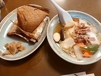 新橋 ビーフン東 あづま ランチ 五目汁ビーフン 中華チマキ