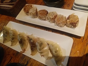 自家製餃子 自家製焼きシウマイ 松陰神社前 ポートレート Portlate