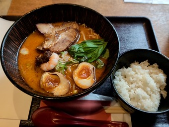 ジョーの海老拉麺 浜松町ランチ 東京海老酒場 案のジョー