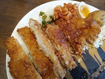 新橋 カレー ゴッホ かつカレー 新橋駅前ビルランチ