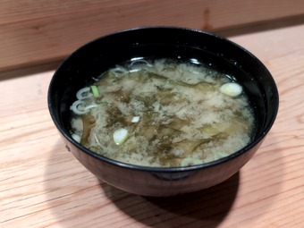 味噌汁 新橋 鮨処 たけだ ランチ チラシ寿司 大盛