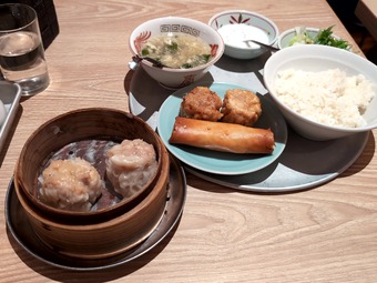 焼売定食 新橋 ヤンヤン飯店 ランチ 新橋ランチ