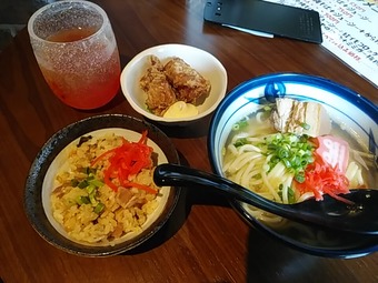 新橋 沖縄料理 まさむぬ ランチ 沖縄そば まさむね 黒三兵