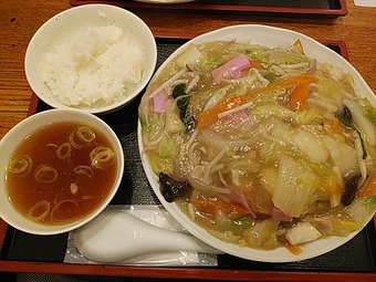 新橋駅前ビル 三芳八 みよしや ランチ 長崎皿うどん