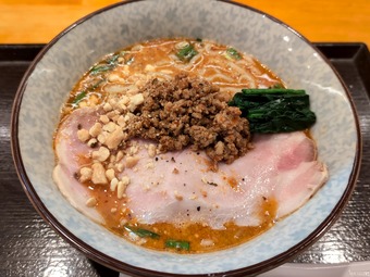 担々麺 タンタンメン ハちゃんラーメン新橋店 汐留 八ちゃんラーメン