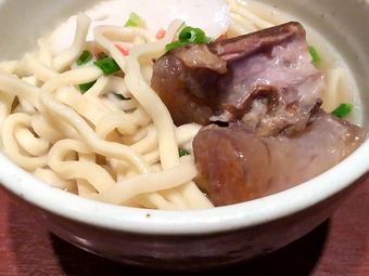 締めの軟骨ソーキそば 沖縄料理 銀座リトル沖縄 飲み放題付きコース