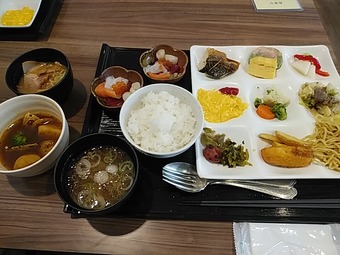 ���ڤ������� �ۥƥ� ������ƥå� QUINTESSA ī���Х�����