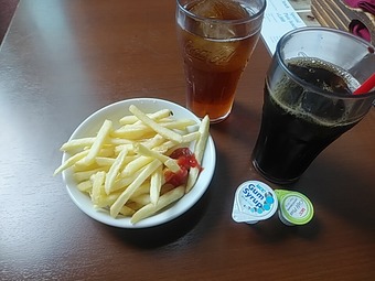 GLASS DANCE グラスダンス カレッタ汐留 サラダランチ