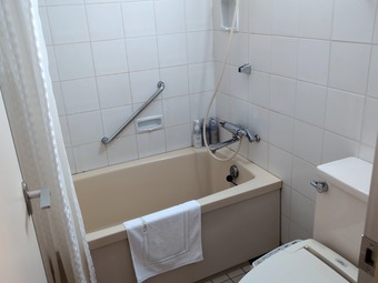 �Х���Ϥ ���̽� ���ڥ�������ۥƥ���� ī���Х�����