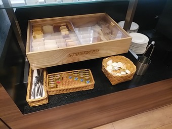 ���ڤ������� �ۥƥ� ������ƥå� QUINTESSA ī���Х�����