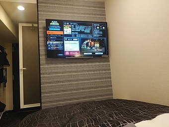 アパホテル APAホテル 東梅田南森町駅前 大画面テレビ